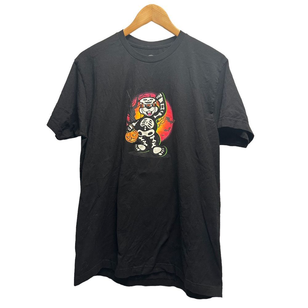 Buc-ee's Mens T-Shirt Halloween Spooky Stuff Glow in the Dark Double Sided M euc